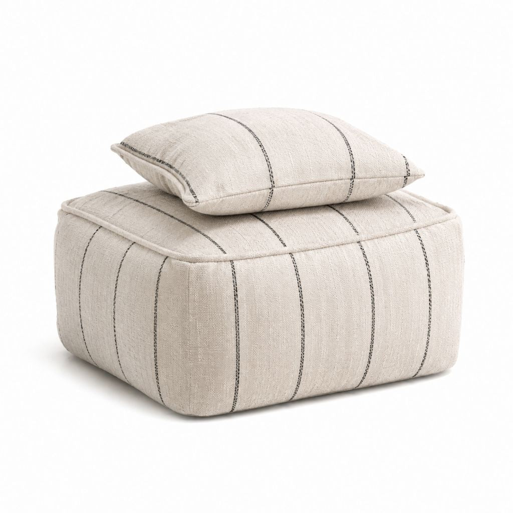 Pouf repose-pieds carré beige en polyester avec coussin 60 x 60 x 35 cm